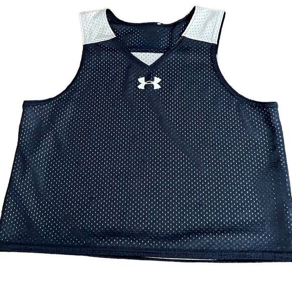 EUC Under Armour Reversible White/Navy Blue Wide Arm Mesh Tank/Pinny - Youth XS - Picture 1 of 7